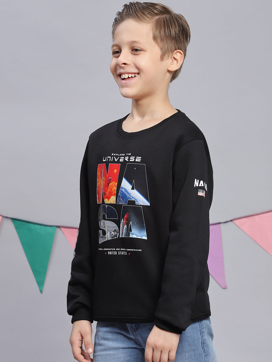 Boys Black Printed Round Neck Full Sleeve Sweatshirt