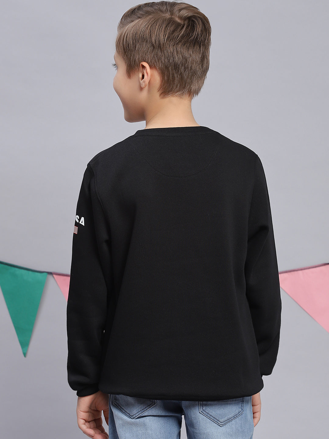 Boys Black Printed Round Neck Full Sleeve Sweatshirt