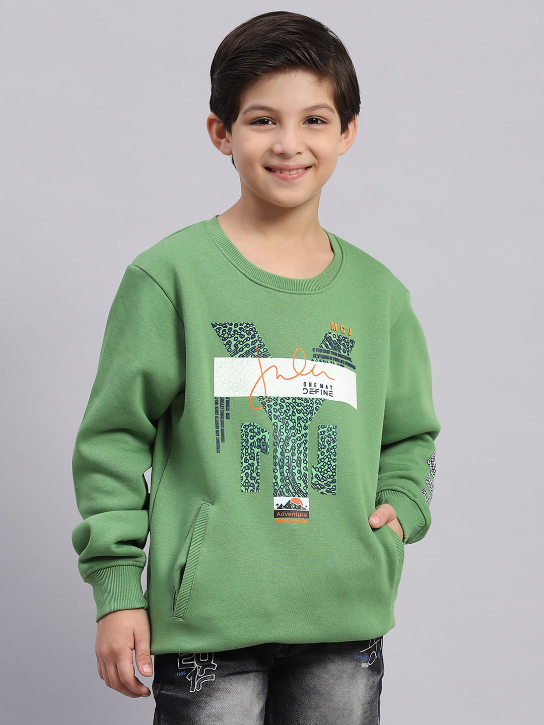 Boys Green Printed Round Neck Full Sleeve Sweatshirt