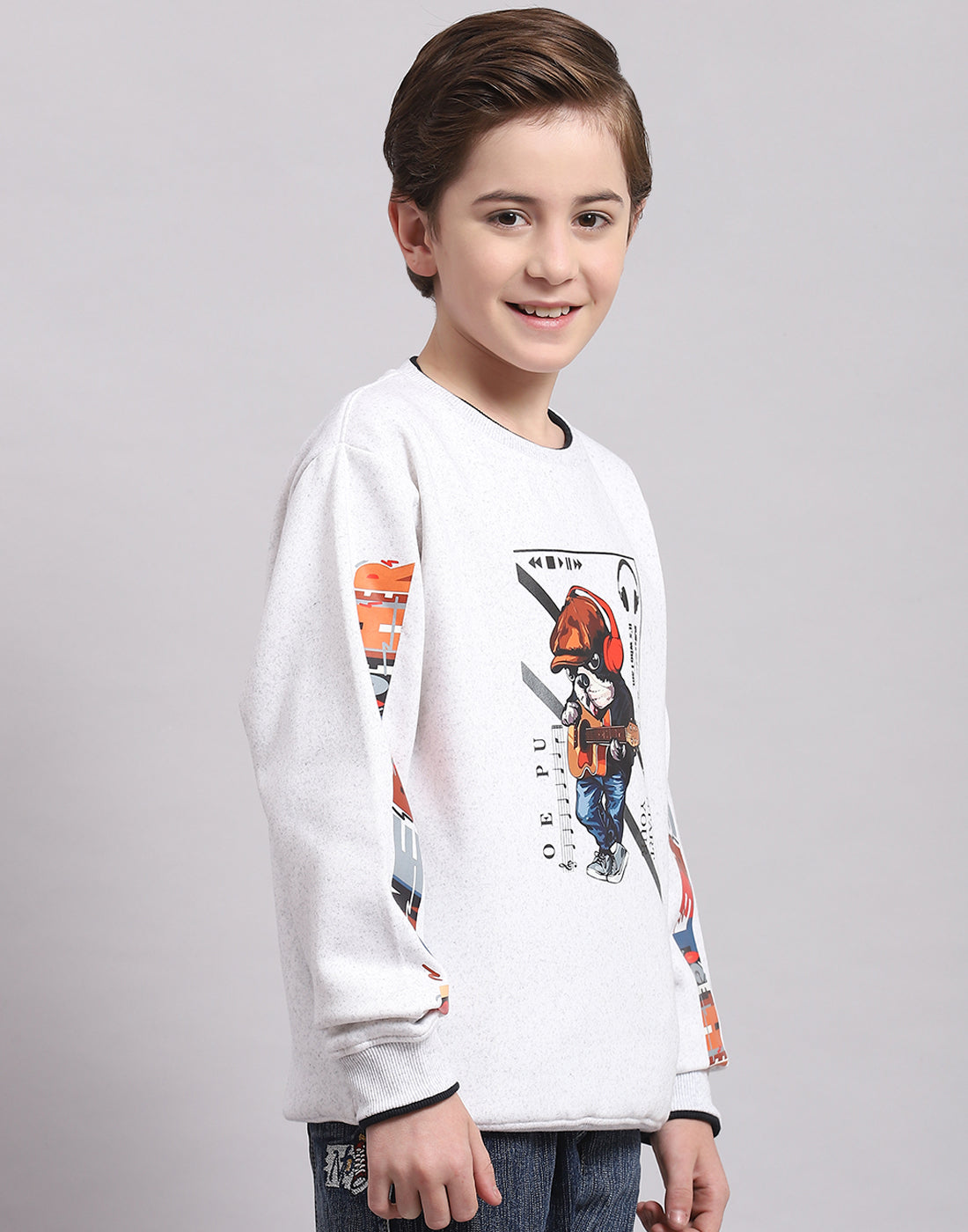 Boys Off White Printed Round Neck Full Sleeve Sweatshirt