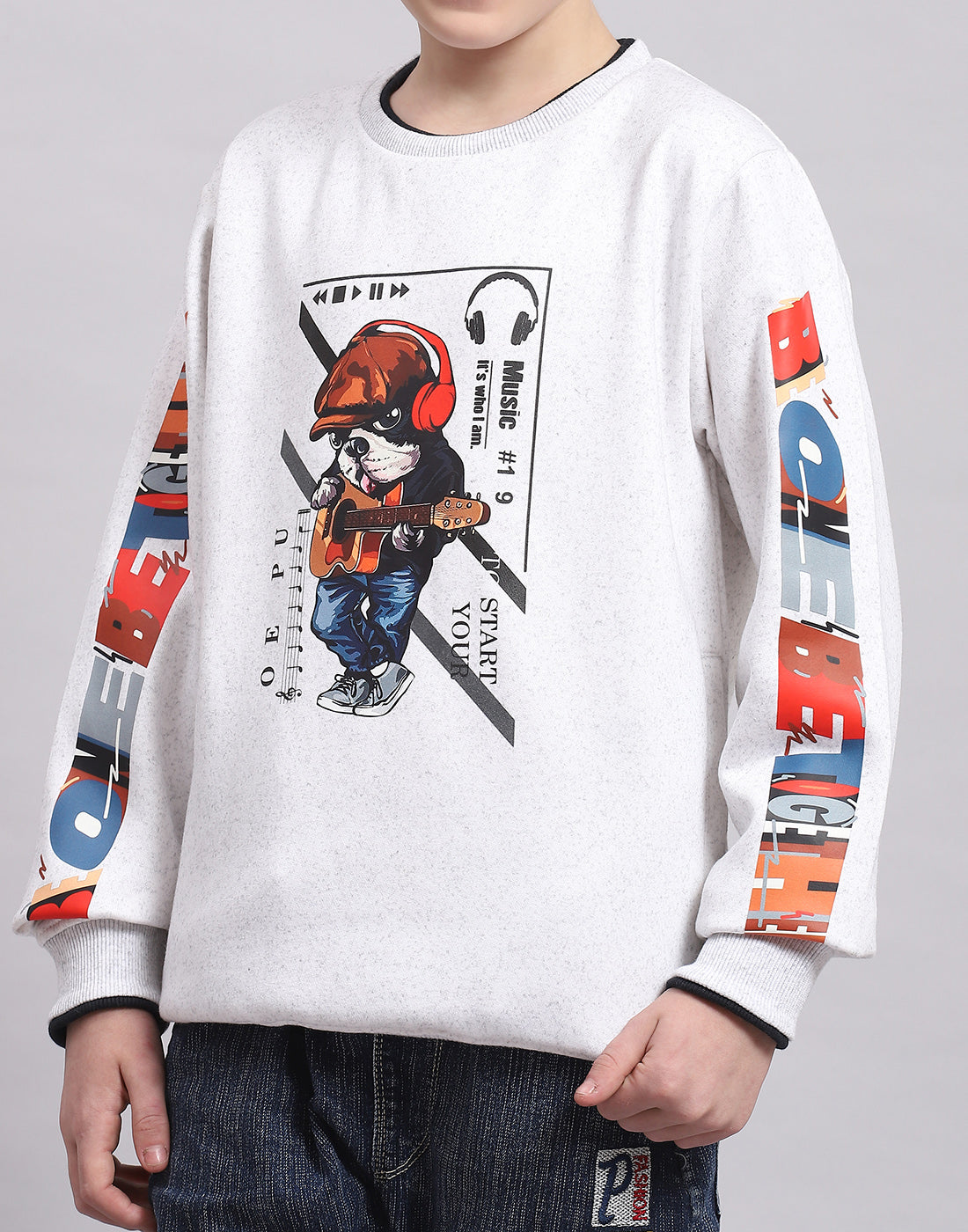 Boys Off White Printed Round Neck Full Sleeve Sweatshirt