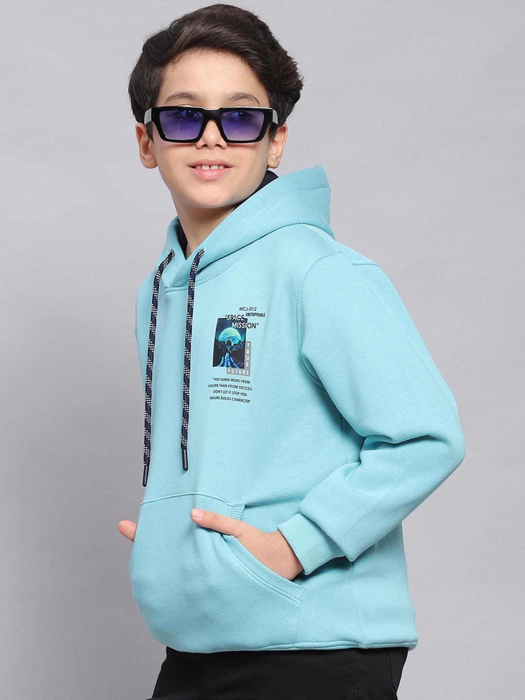 Boys Blue Printed Hooded Full Sleeve Sweatshirt
