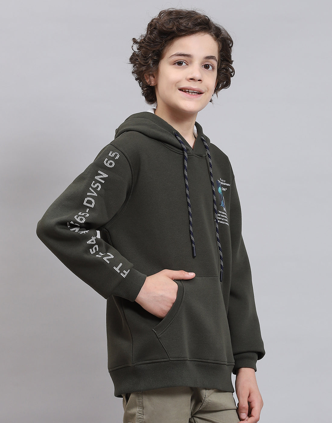 Boys Olive Printed Round Neck Full Sleeve Sweatshirt