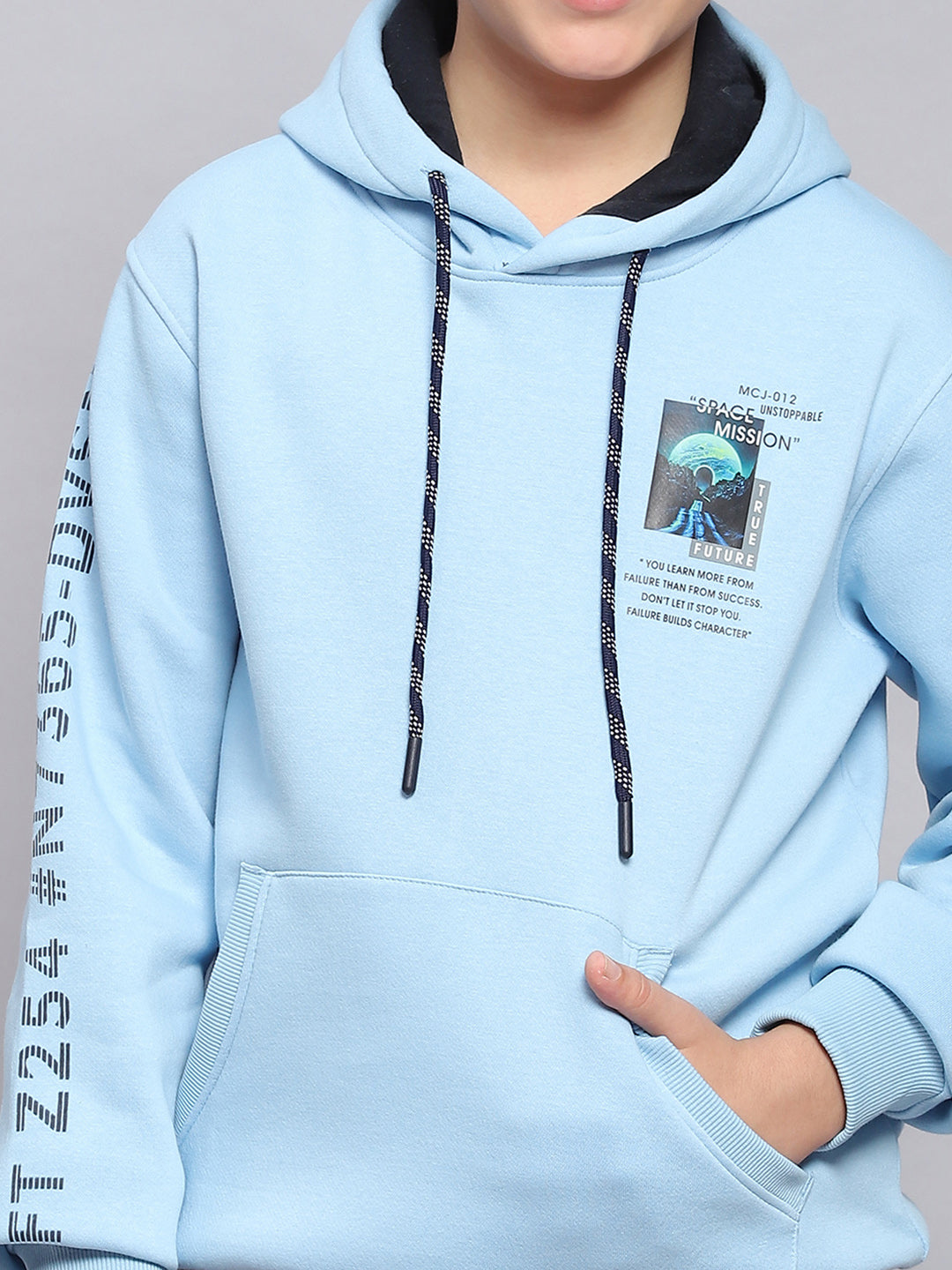 Boys Blue Printed Hooded Full Sleeve Sweatshirt