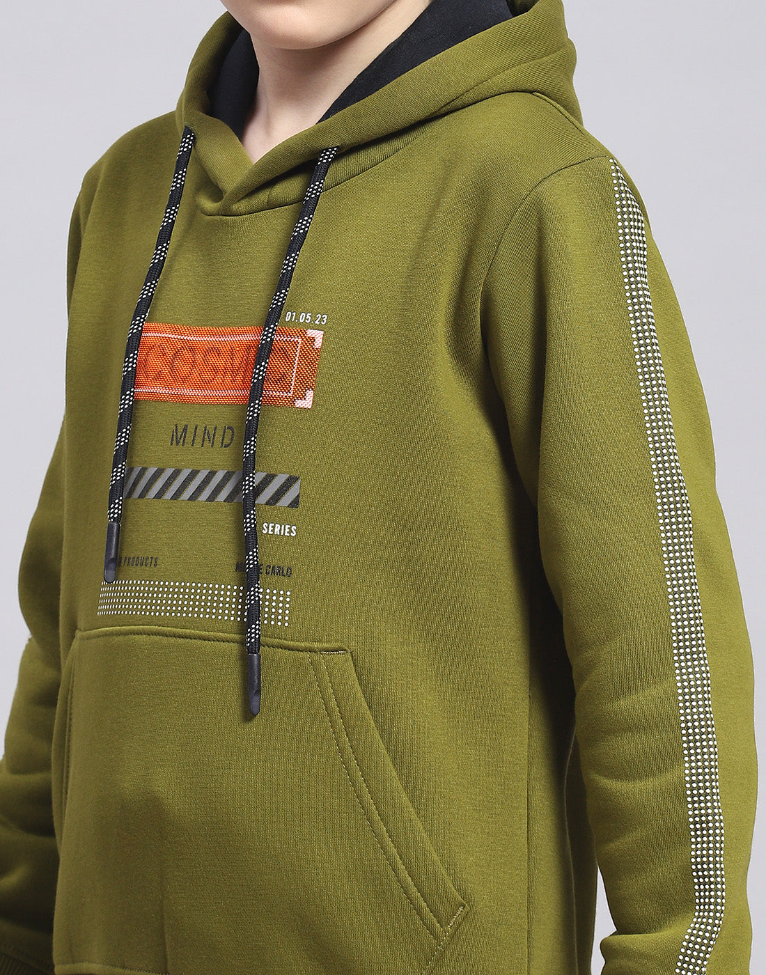 Boys Olive Printed Hooded Full Sleeve Sweatshirt