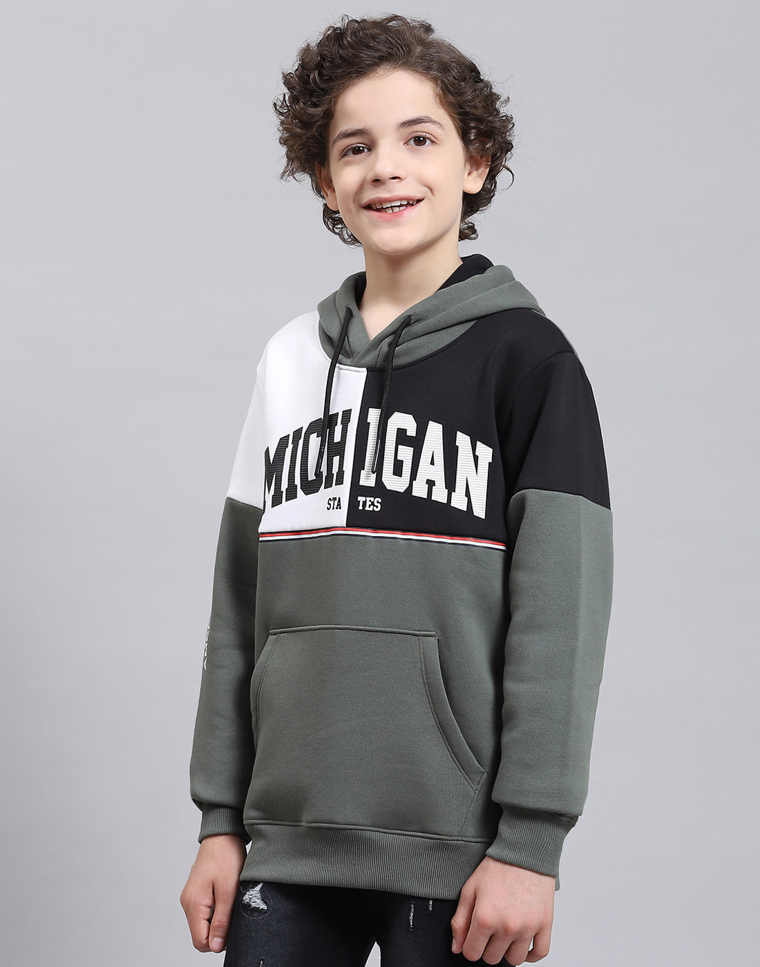 Boys Olive Printed Round Neck Full Sleeve Sweatshirt