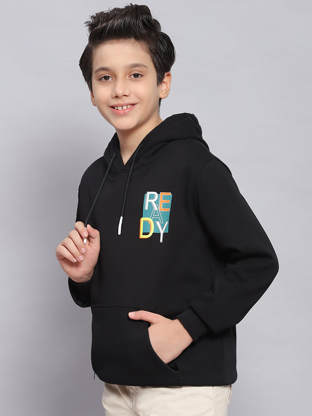 Boys Black Printed Hooded Full Sleeve Sweatshirt