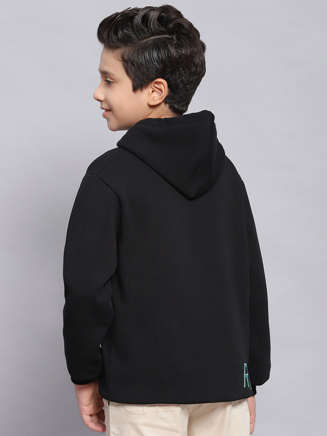 Boys Black Printed Hooded Full Sleeve Sweatshirt