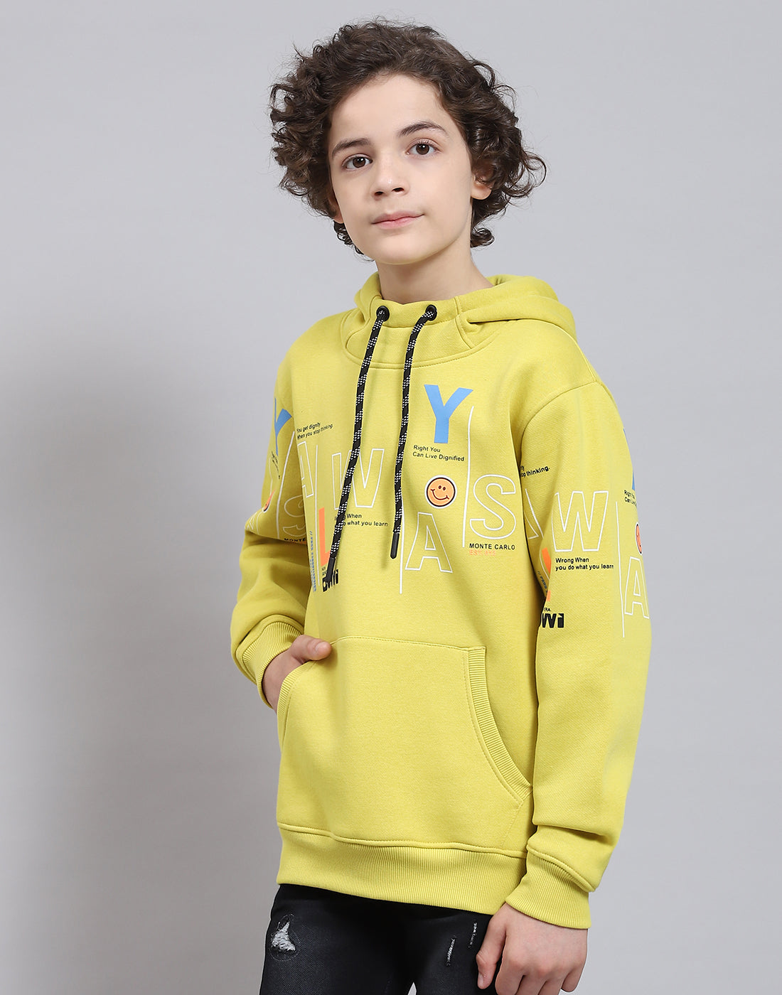 Boys Yellow Printed Round Neck Full Sleeve Sweatshirt