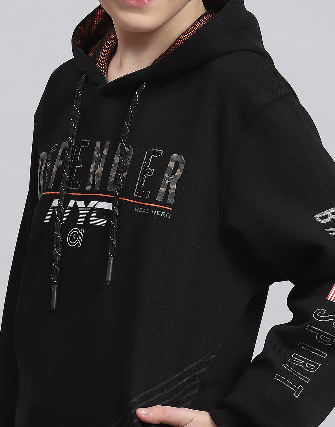 Boys Black Printed Hooded Full Sleeve Sweatshirt