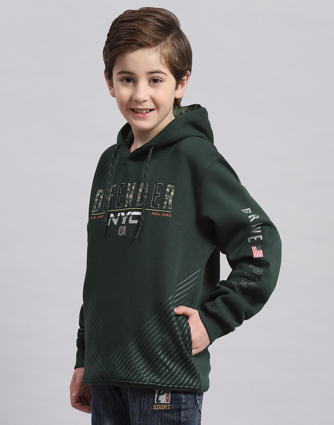 Boys Green Printed Hooded Full Sleeve Sweatshirt