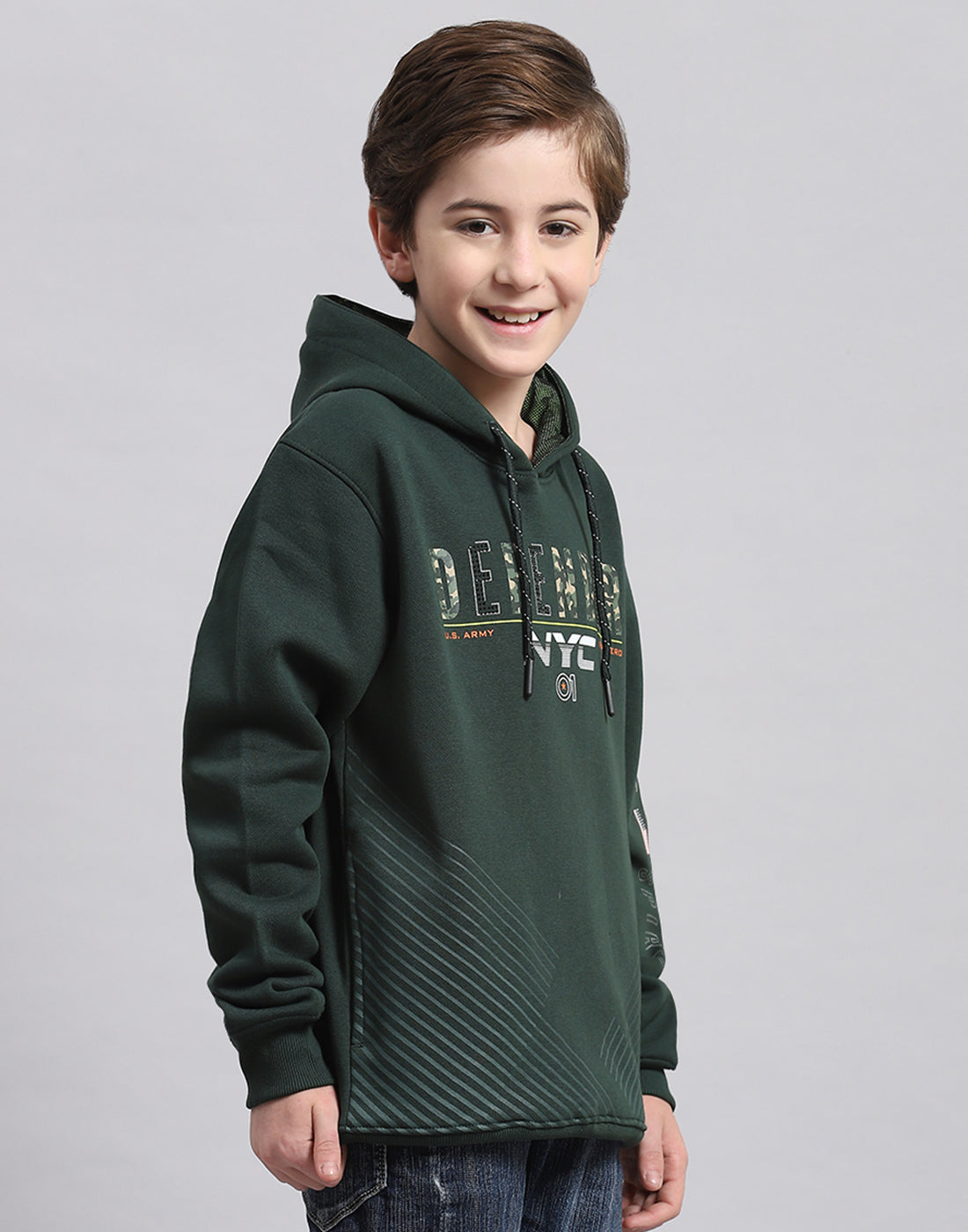 Boys Green Printed Hooded Full Sleeve Sweatshirt