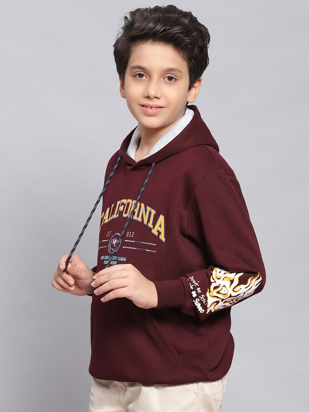 Boys Maroon Printed Hooded Full Sleeve Sweatshirt