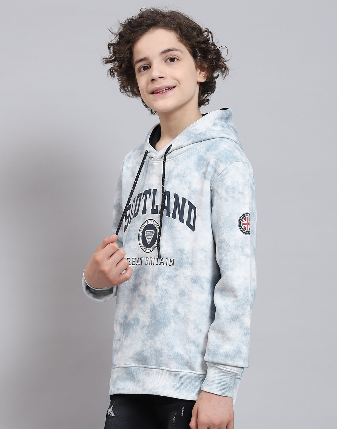 Boys Blue Printed Round Neck Full Sleeve Sweatshirt
