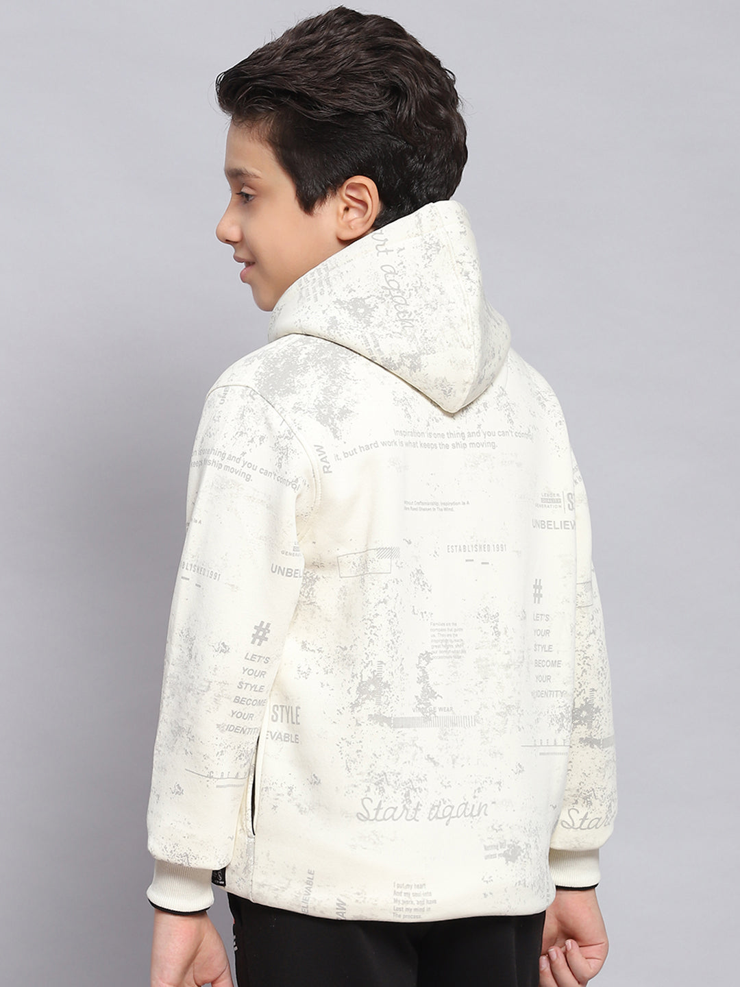 Boys White Printed Hooded Full Sleeve Sweatshirt