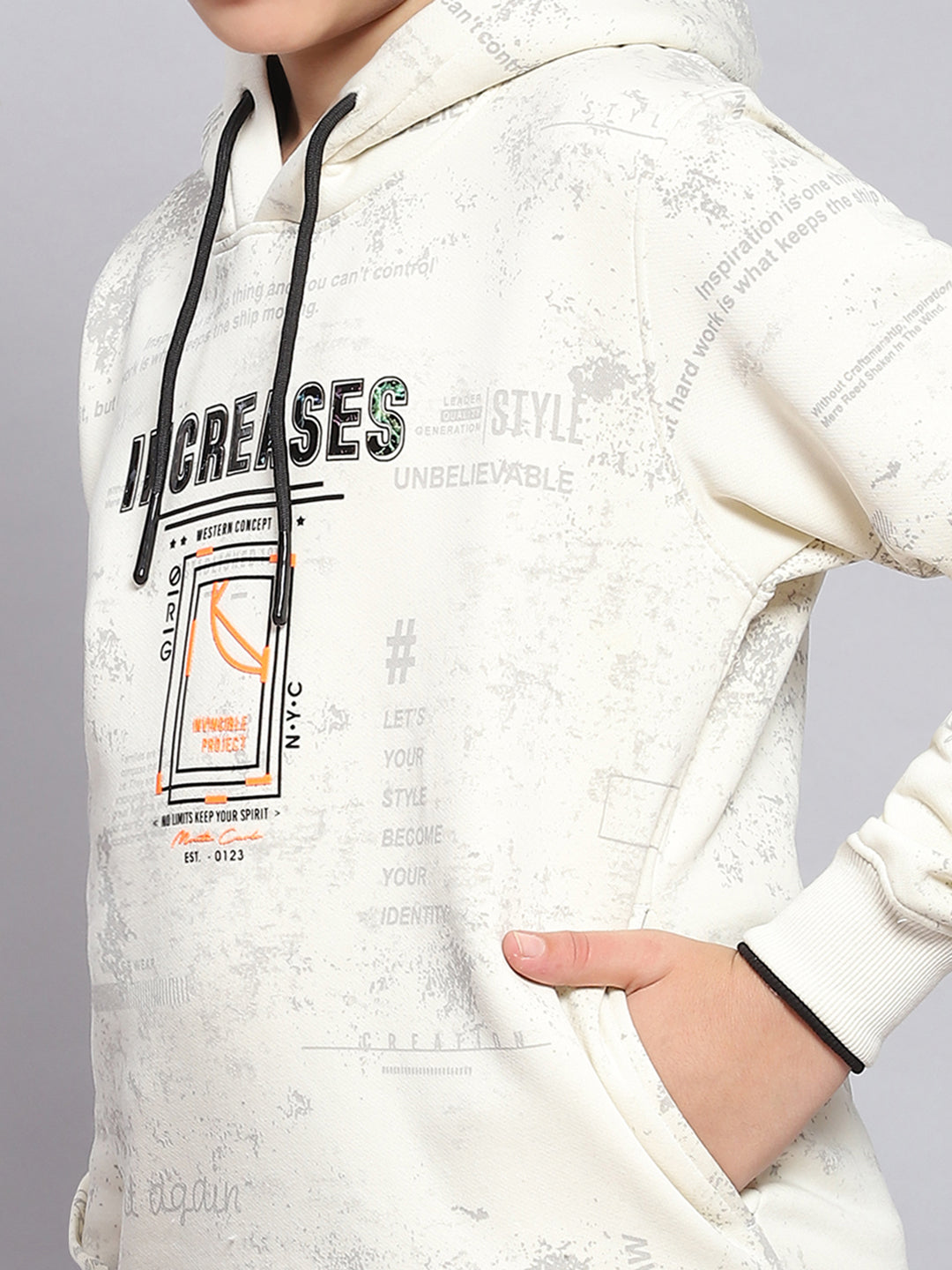 Boys White Printed Hooded Full Sleeve Sweatshirt