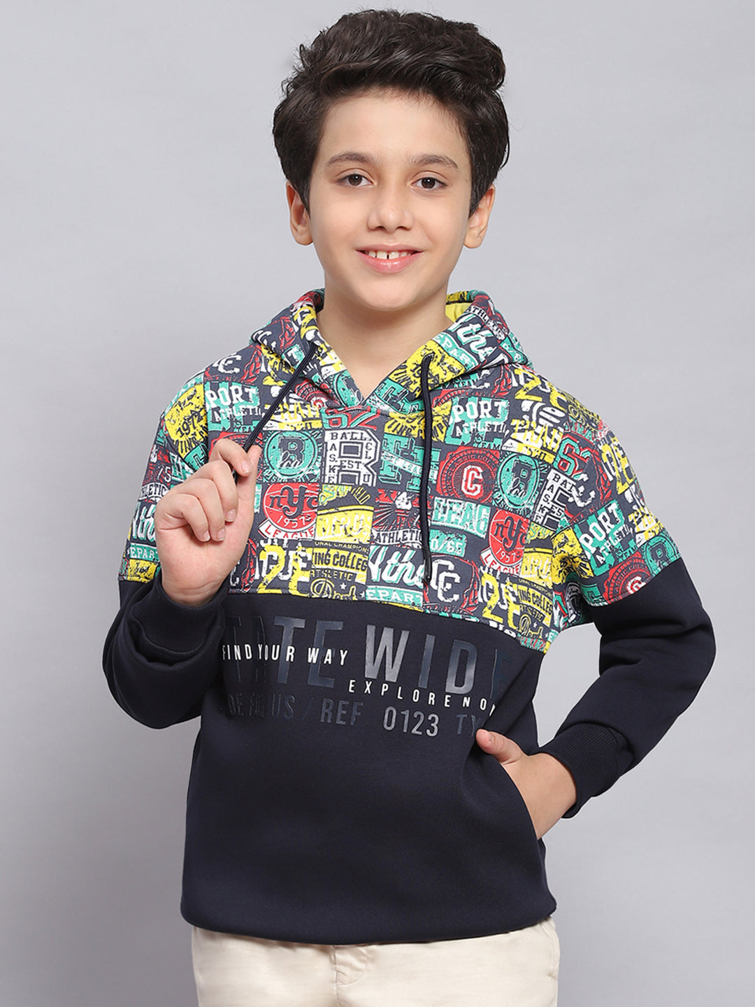 Boys Navy Blue Printed Hooded Full Sleeve Sweatshirt