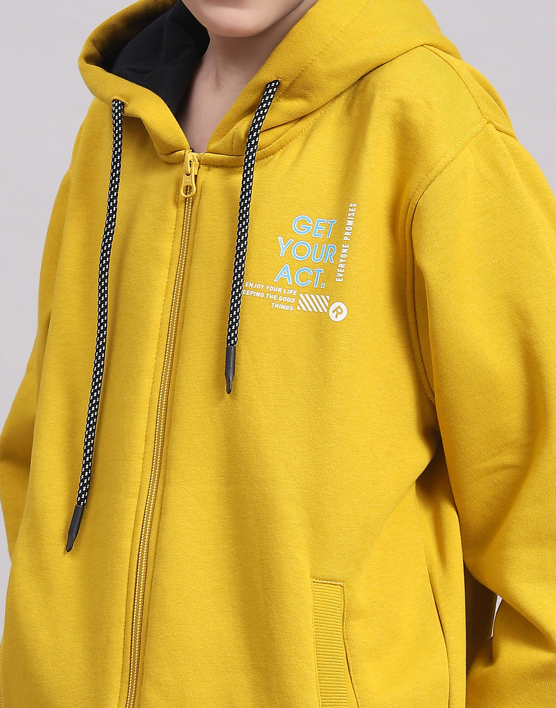 Boys Yellow Printed Hooded Full Sleeve Sweatshirt