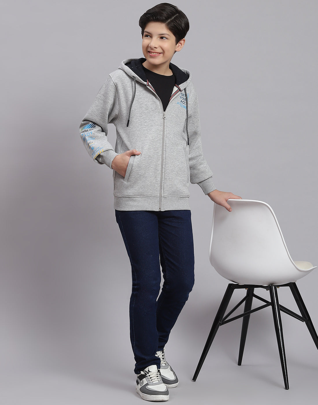 Boys Grey Melange Printed Hooded Full Sleeve Sweatshirt