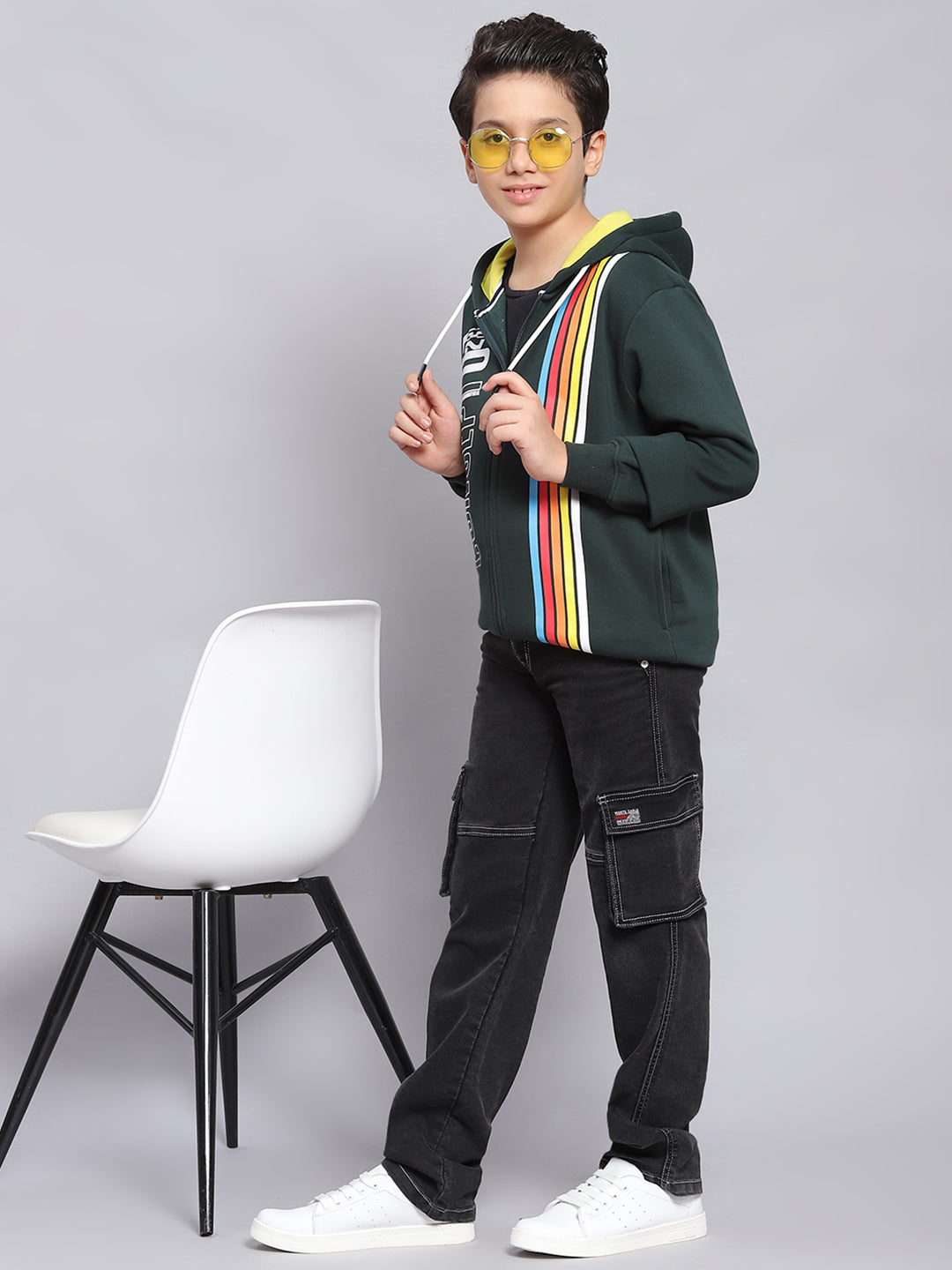 Boys Green Printed Hooded Full Sleeve Sweatshirt