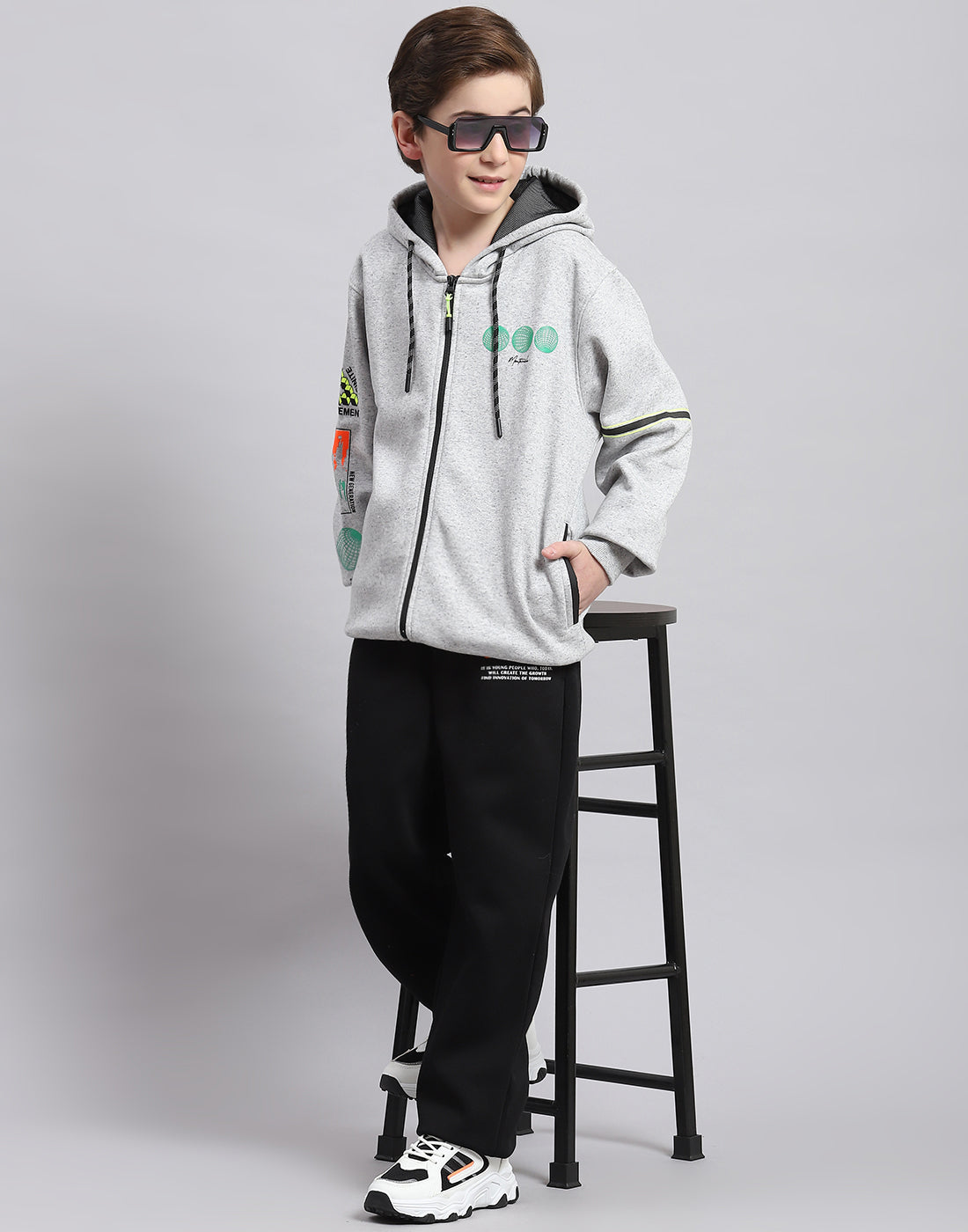 Boys Grey Melange Printed Hooded Full Sleeve Sweatshirt