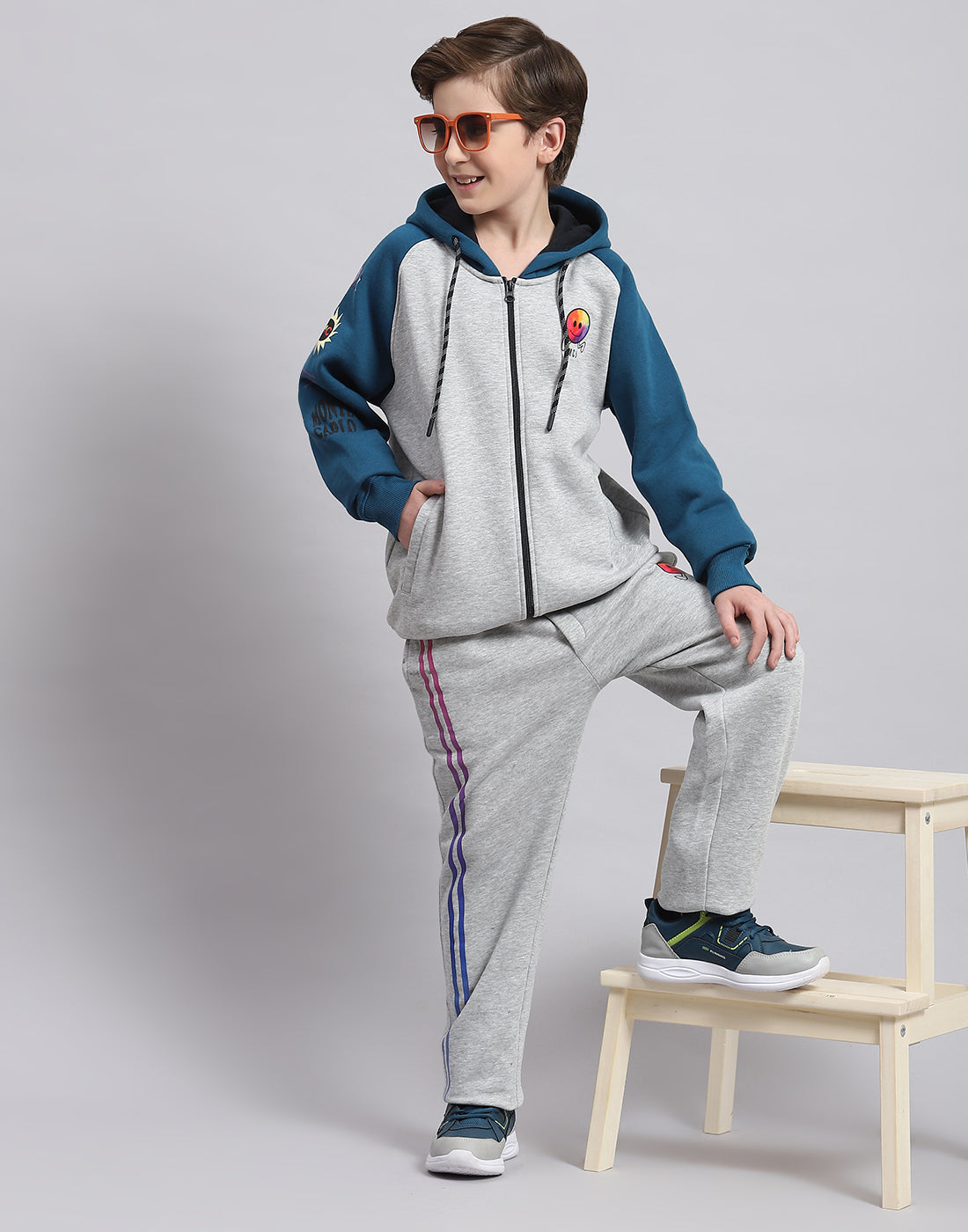 Boys Grey Melange Printed Hooded Full Sleeve Tracksuit