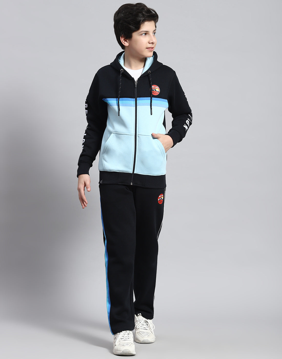 Boys Navy Blue Printed Round Neck Full Sleeve Tracksuit