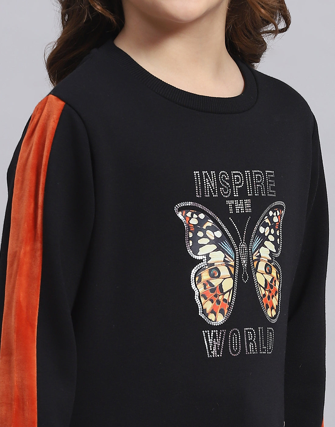 Girls Black Printed Round Neck Full Sleeve Sweatshirt