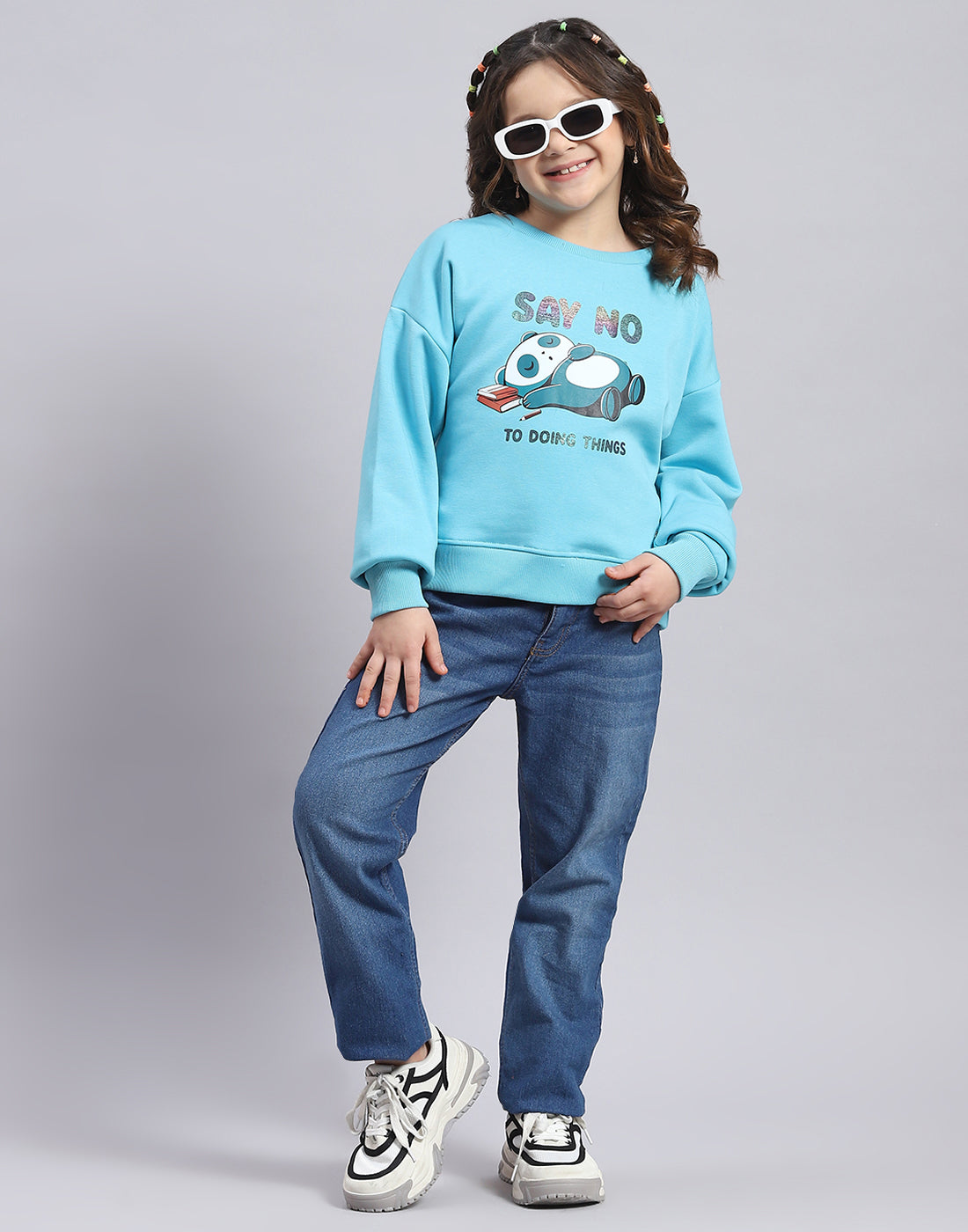 Girls Turquoise Blue Printed Round Neck Full Sleeve Sweatshirt