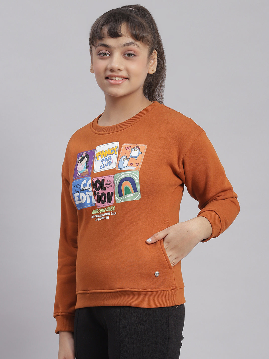 Girls Rust Printed Round Neck Full Sleeve Sweatshirt