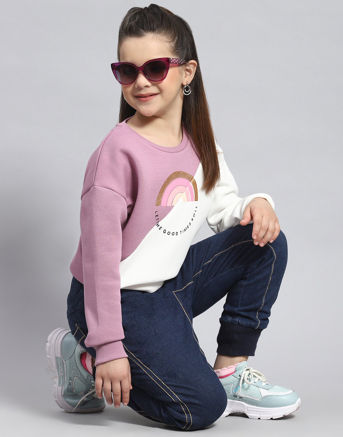 Girls Purple Printed Round Neck Full Sleeve Sweatshirt