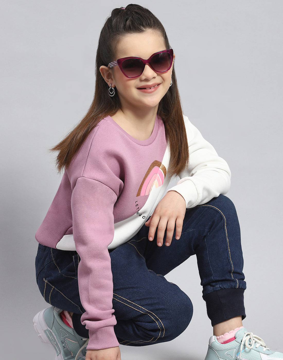 Girls Purple Printed Round Neck Full Sleeve Sweatshirt