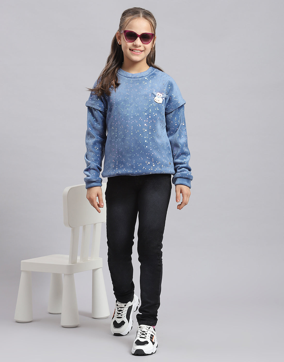 Girls Teal Blue Printed Round Neck Full Sleeve Sweatshirt