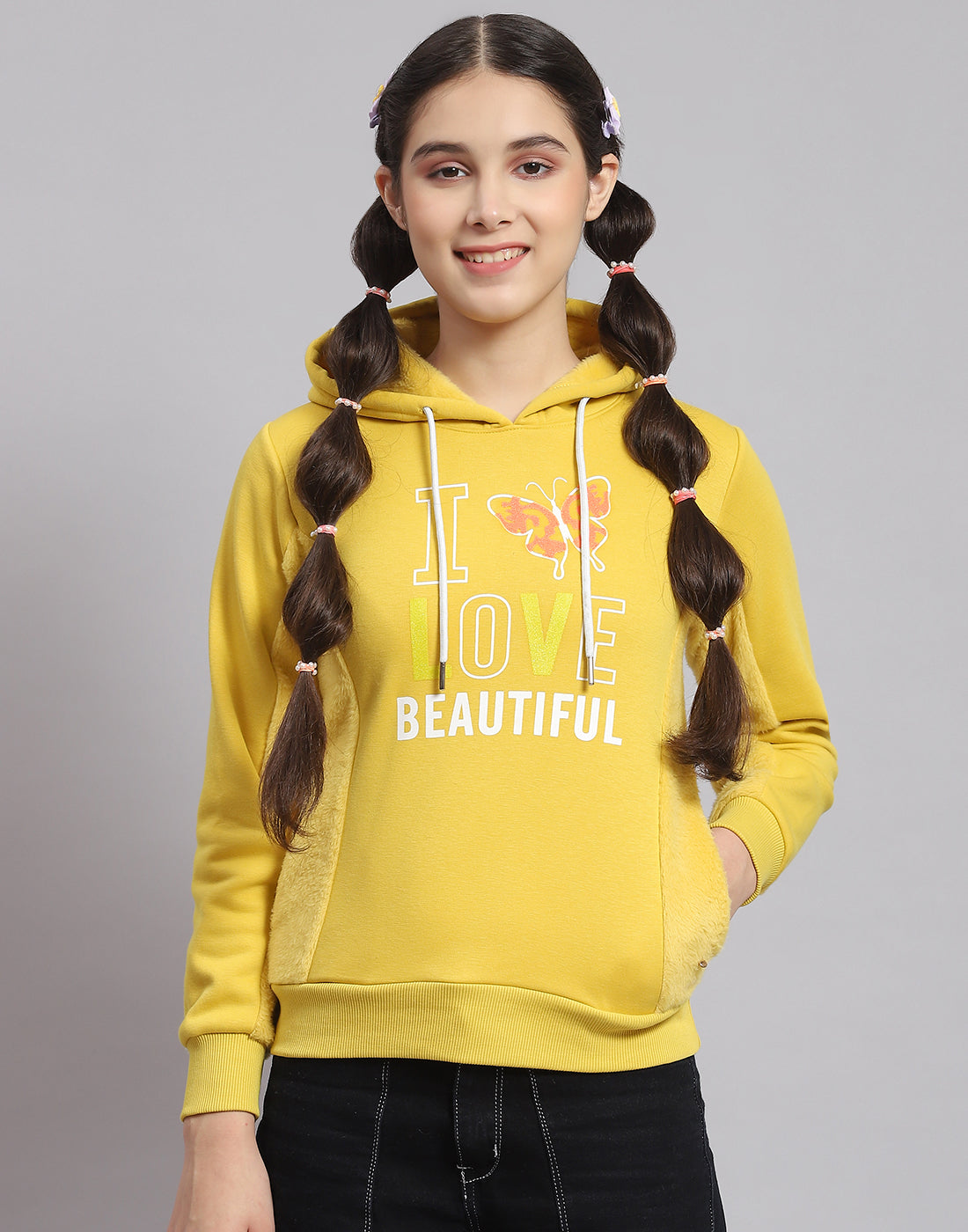 Girls Mustard Printed Hooded Full Sleeve Sweatshirt