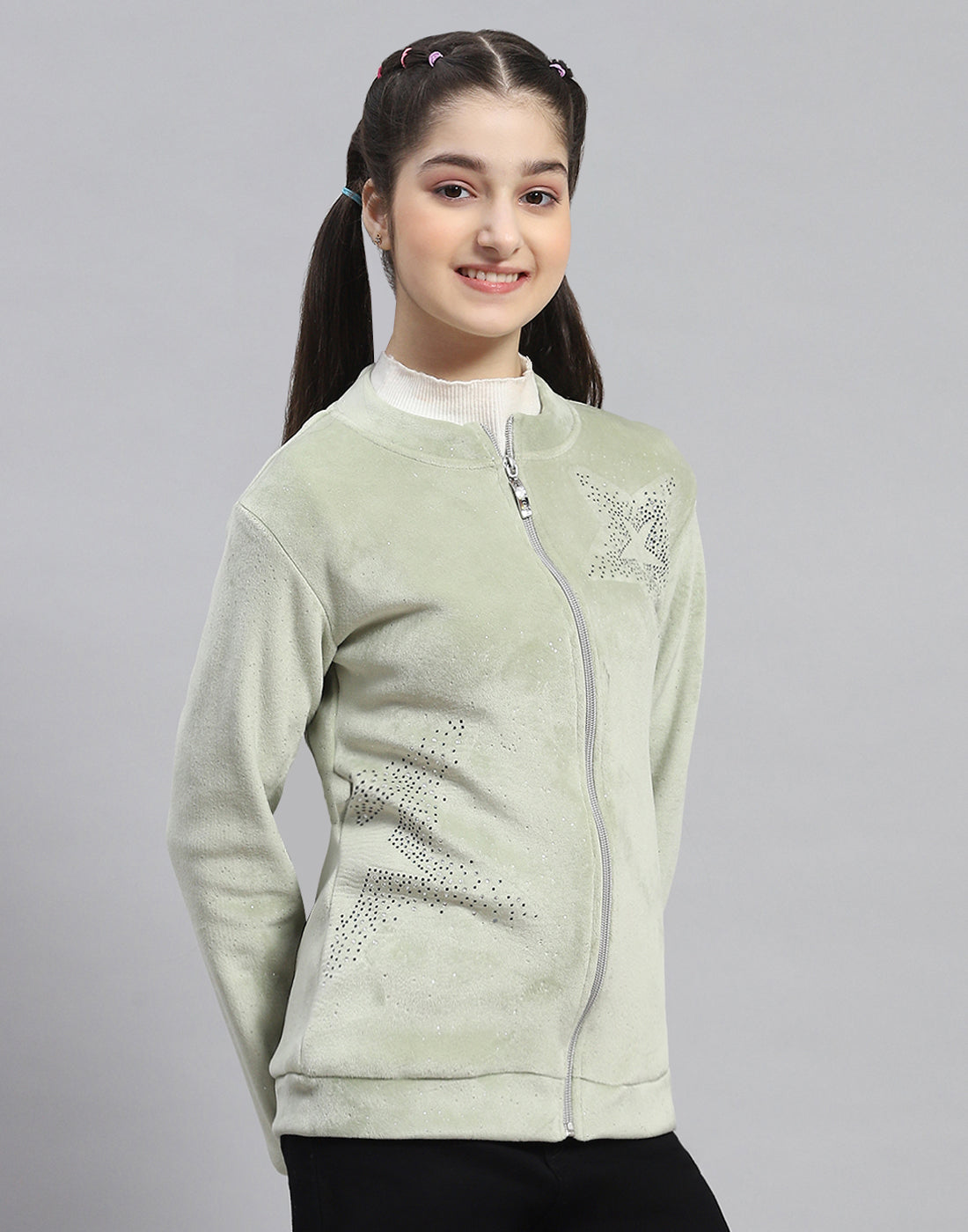 Girls Green Embellished Stand Collar Full Sleeve Sweatshirt
