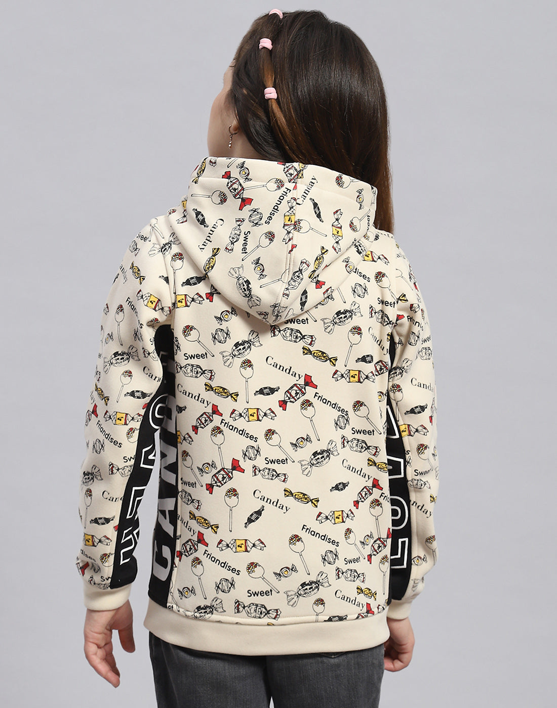 Girls Cream Printed Hooded Full Sleeve Sweatshirt