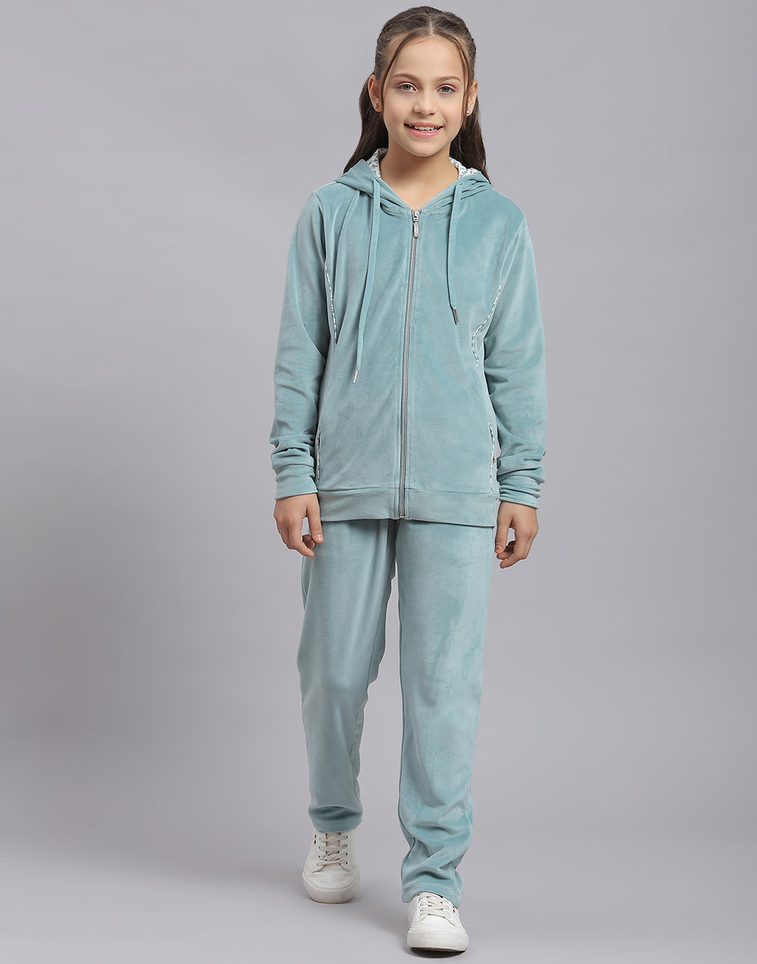 Girls Teal Blue Solid Hooded Full Sleeve Tracksuit