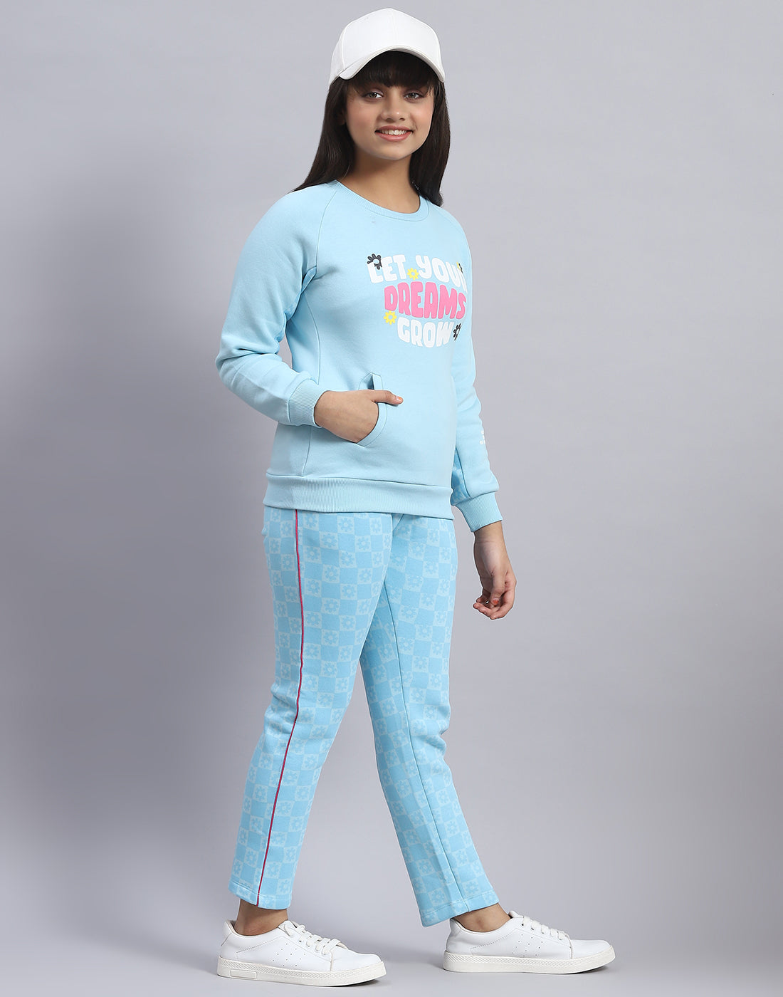 Girls Blue Printed Round Neck Full Sleeve Tracksuit