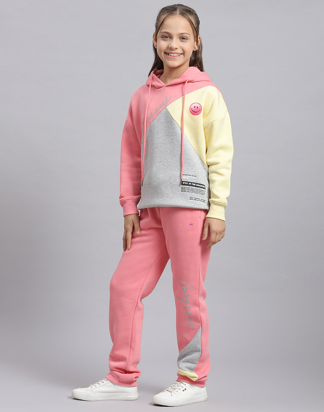 Girls Pink Printed Hooded Full Sleeve Tracksuit