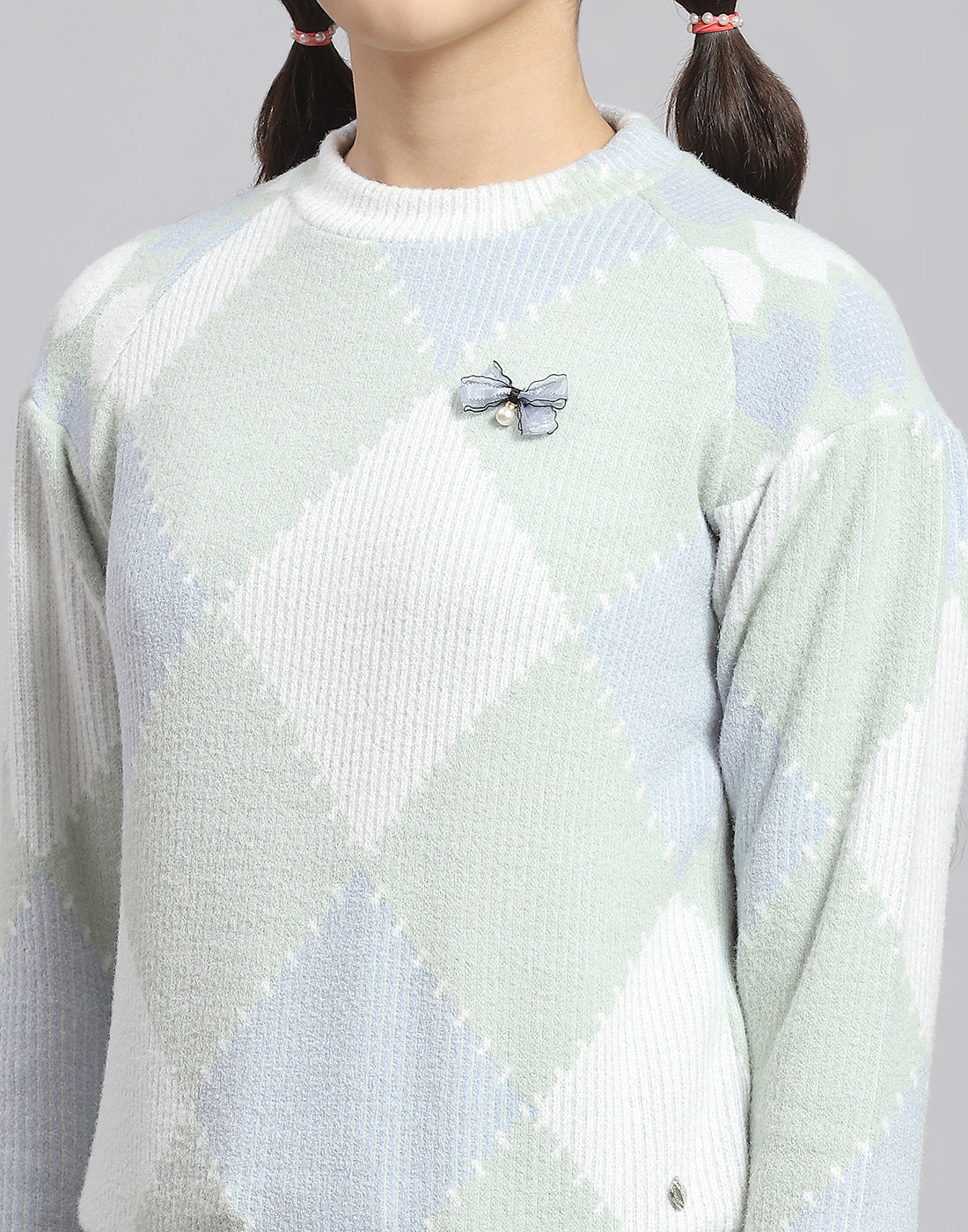 Girls Green Self Design T Neck Full Sleeve Cords Set