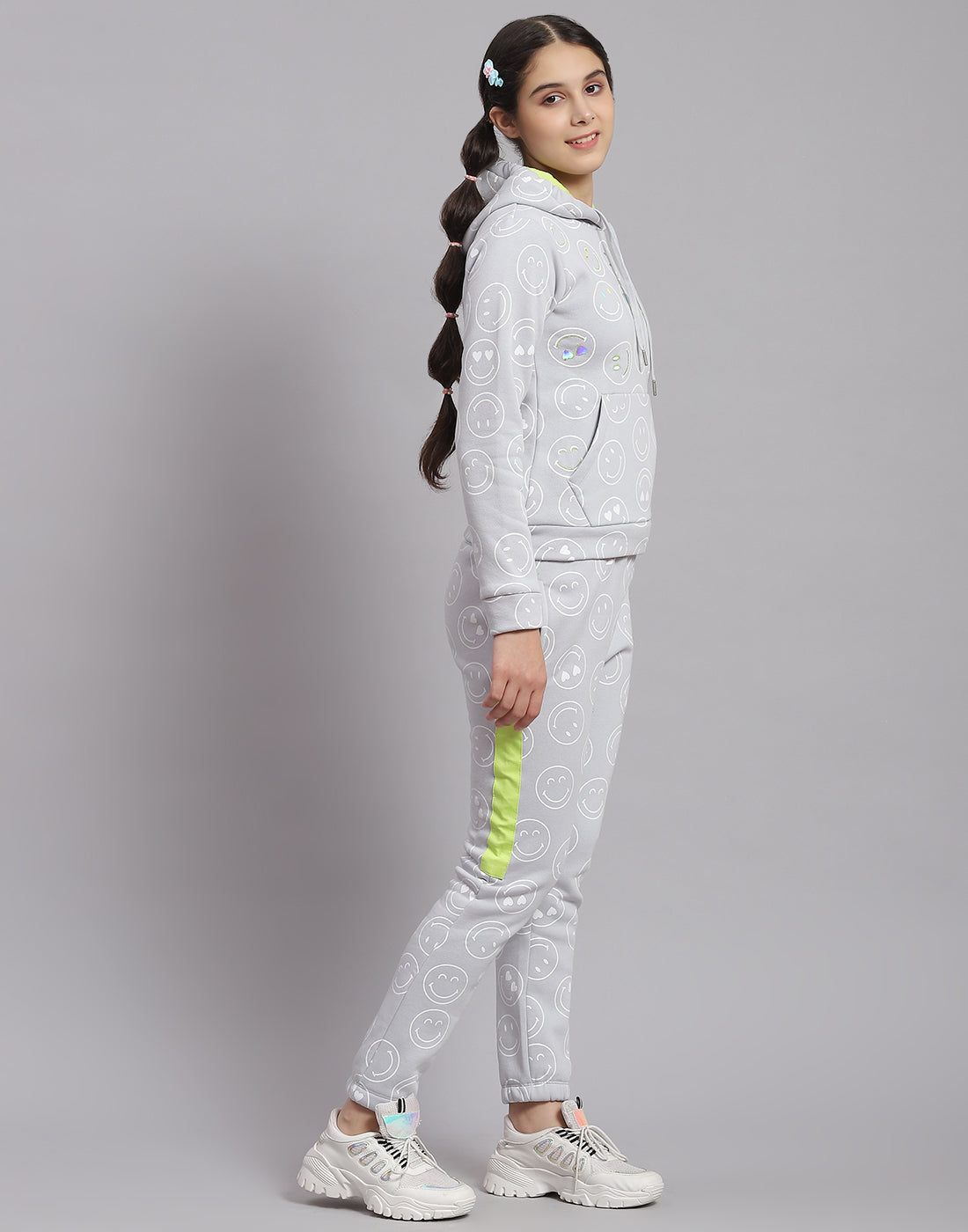 Girls Grey Printed Hooded Full Sleeve Cords Set