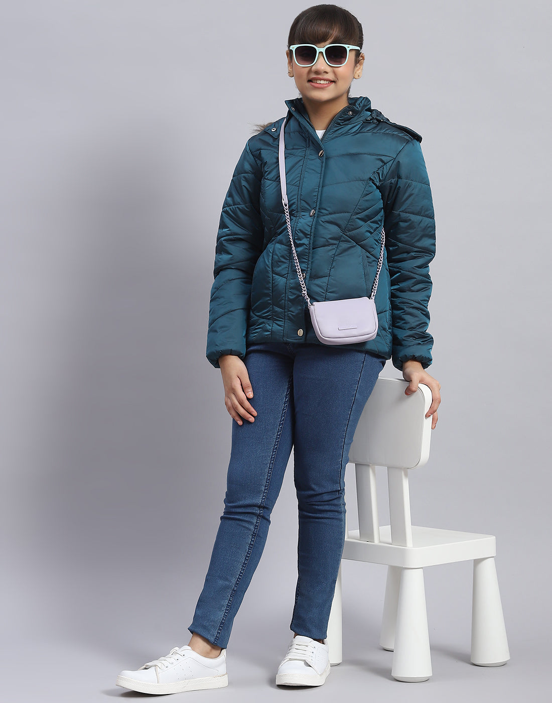 Girls Teal Blue Solid Hooded Full Sleeve Girls Jacket