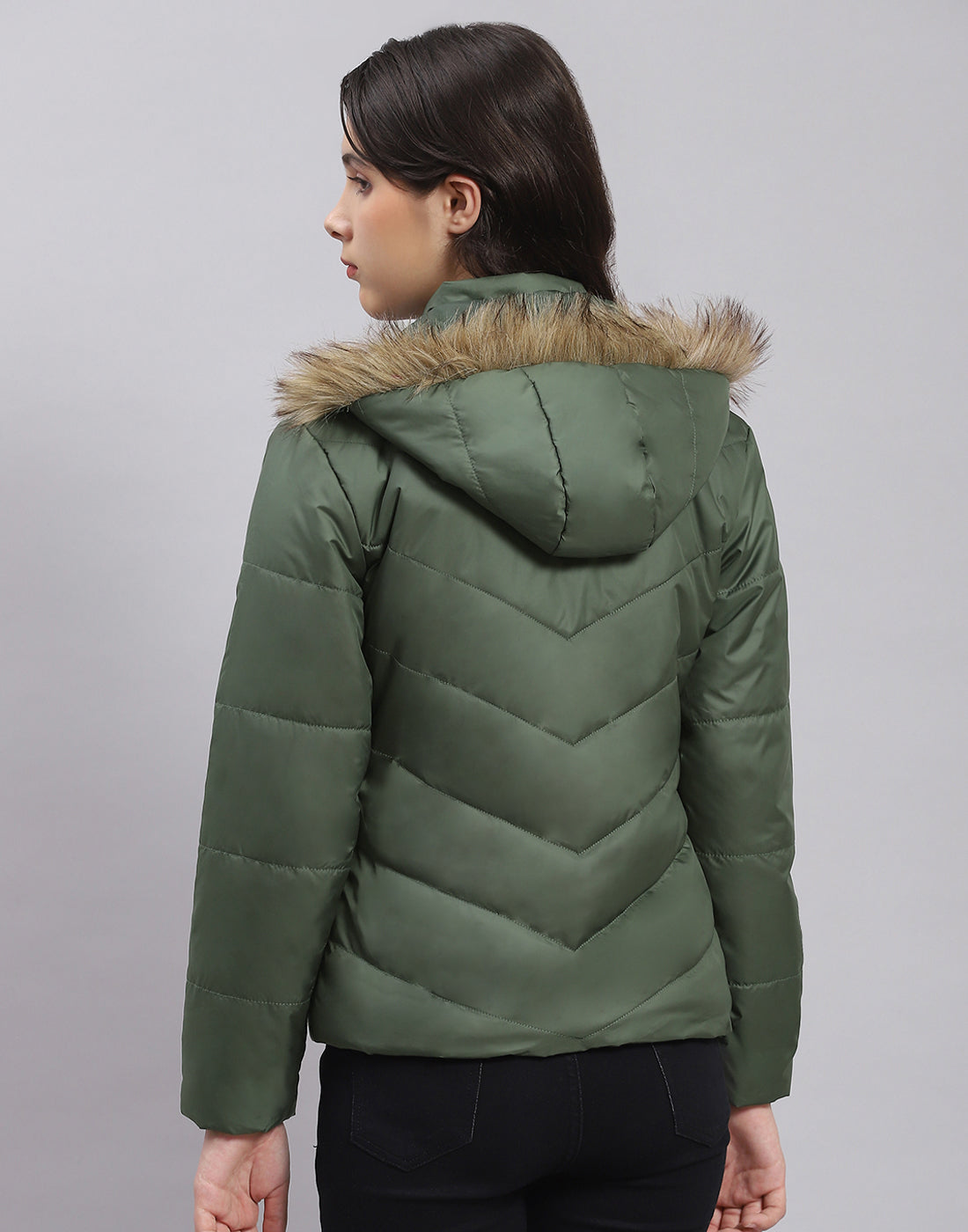 Girls Olive Solid Hooded Full Sleeve Girls Jacket