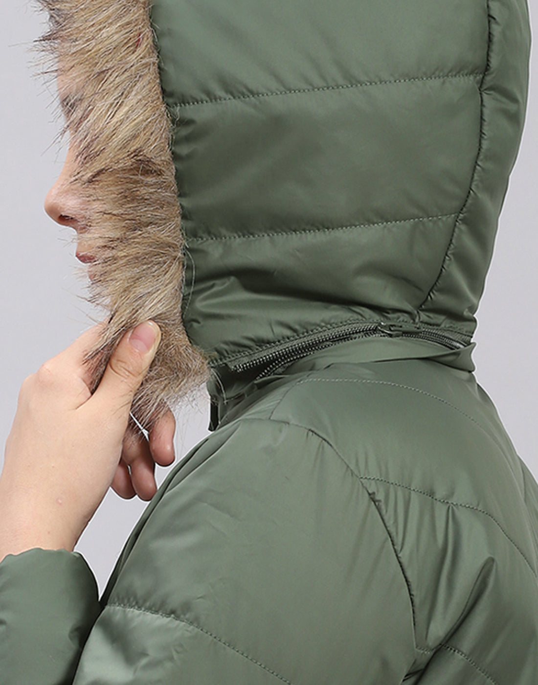 Girls Olive Solid Hooded Full Sleeve Girls Jacket