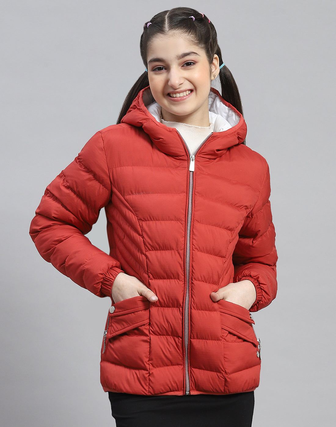 Girls Red Solid Hooded Full Sleeve Girls Jacket