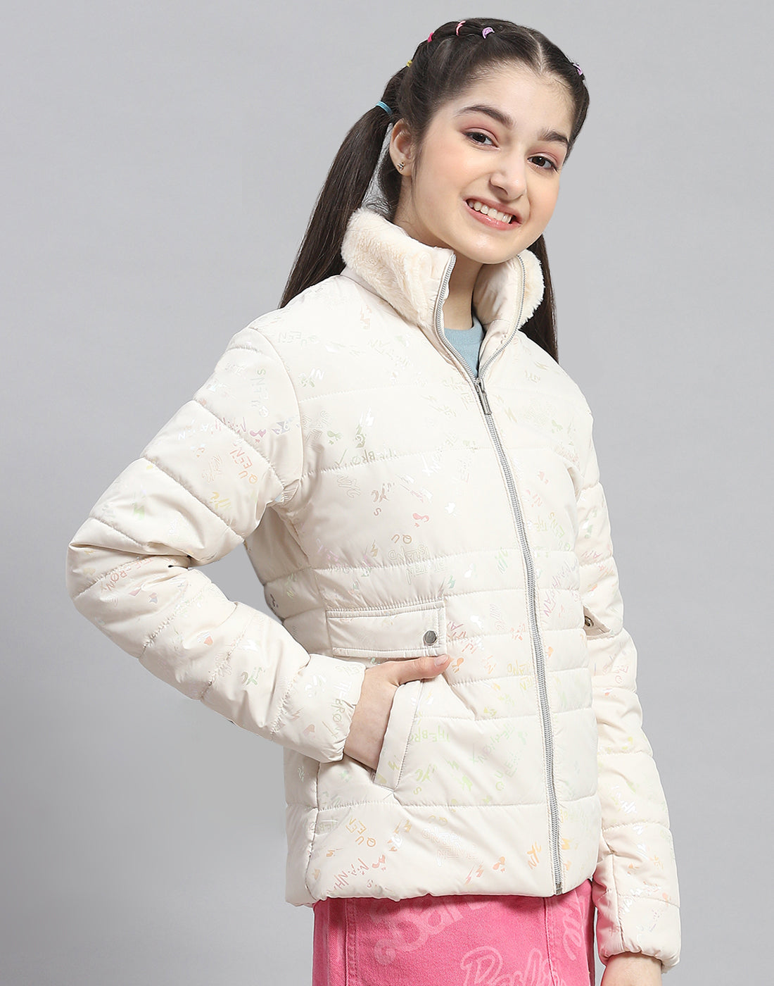 Girls Off White Solid Stand Collar Full Sleeve Girls Jacket