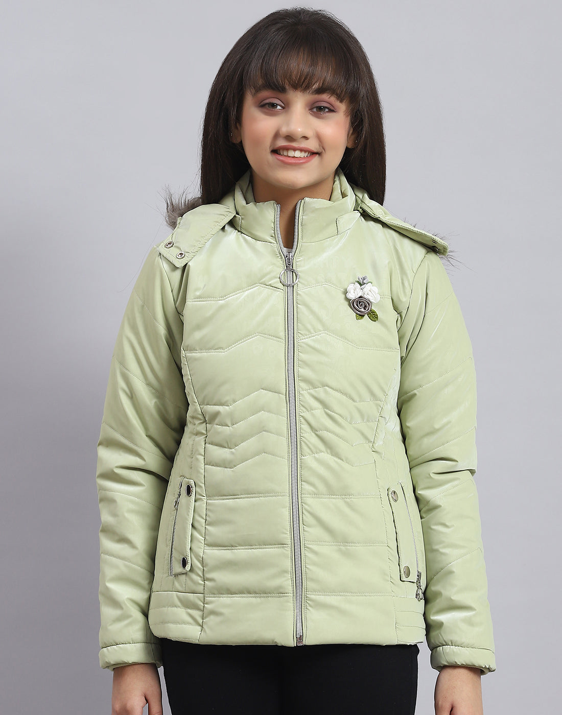 Girls Green Solid Hooded Full Sleeve Girls Jacket