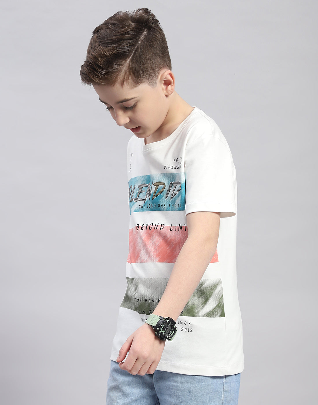 Boys White Printed Round Neck Half Sleeve T-Shirt