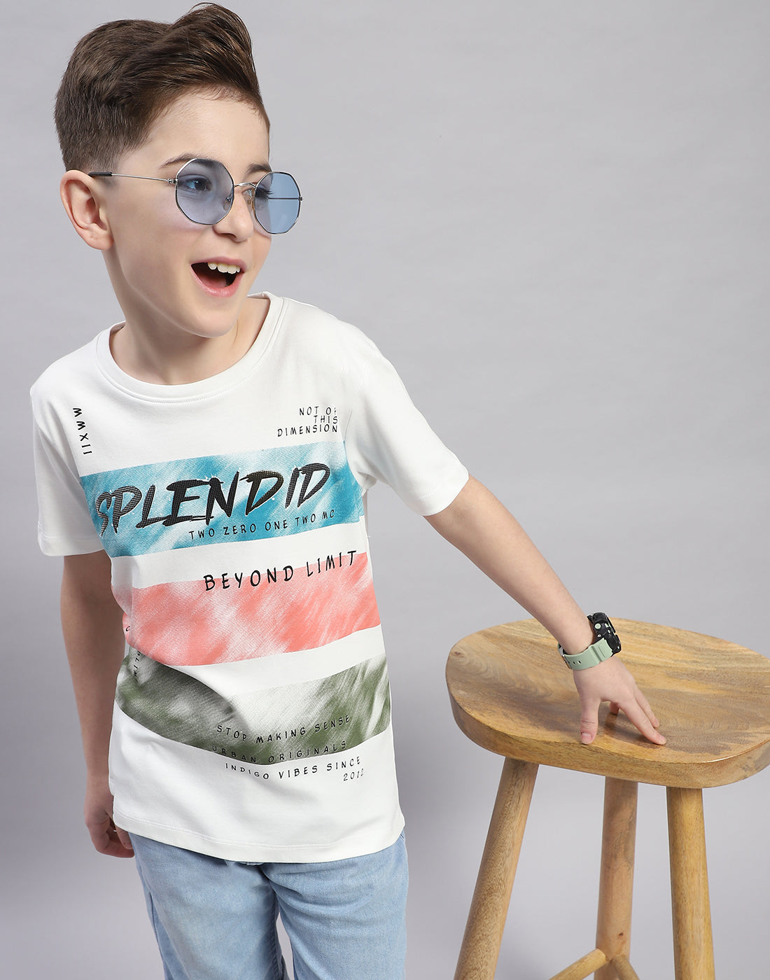 Boys White Printed Round Neck Half Sleeve T-Shirt