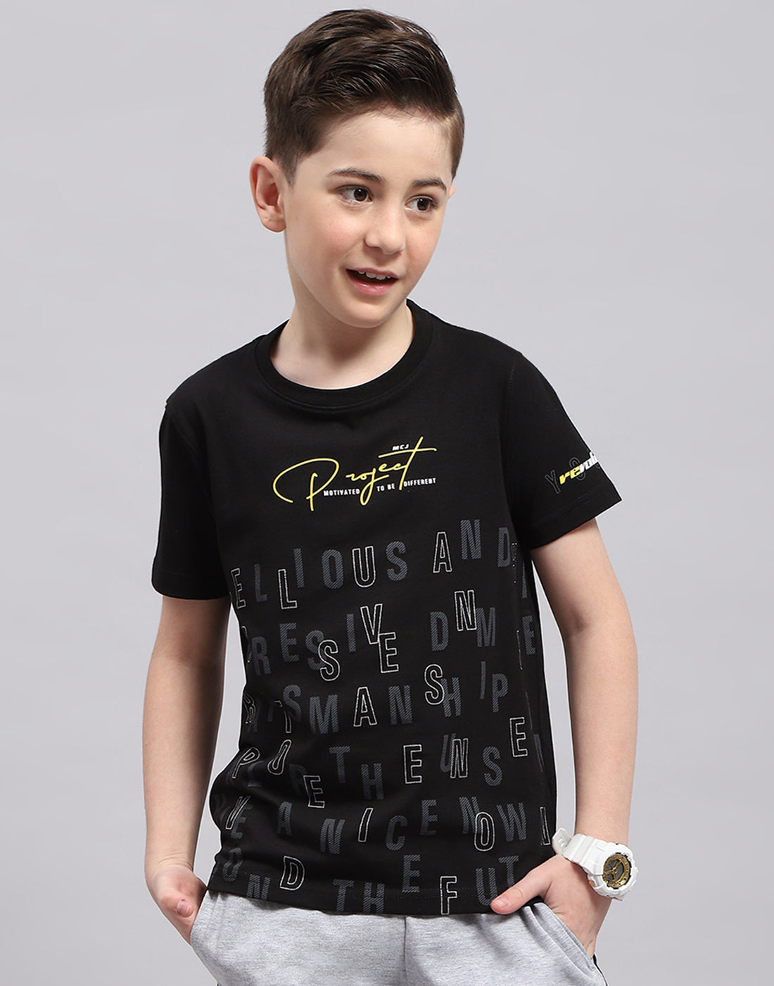 Boys Black Printed Round Neck Half Sleeve T-Shirt